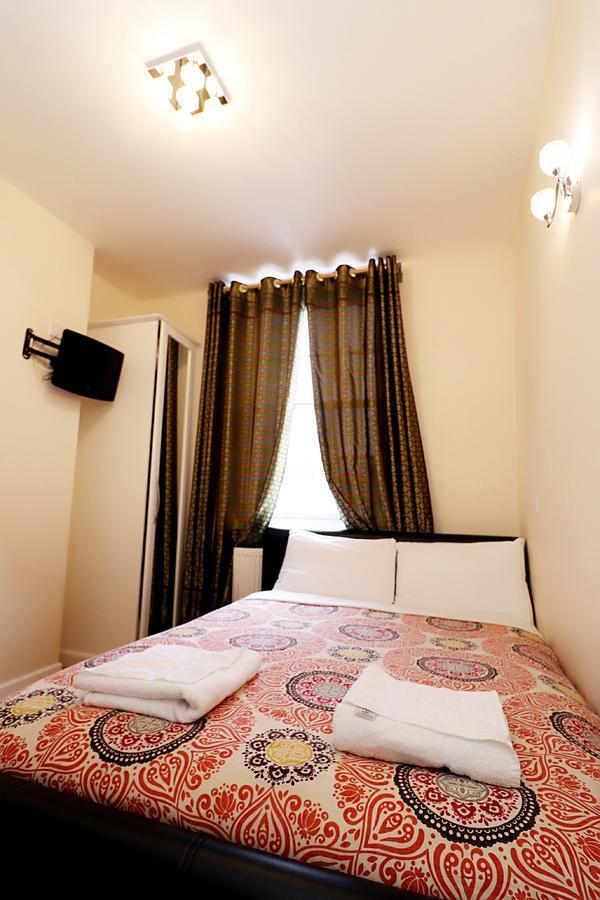 King's Cross Hotel 1