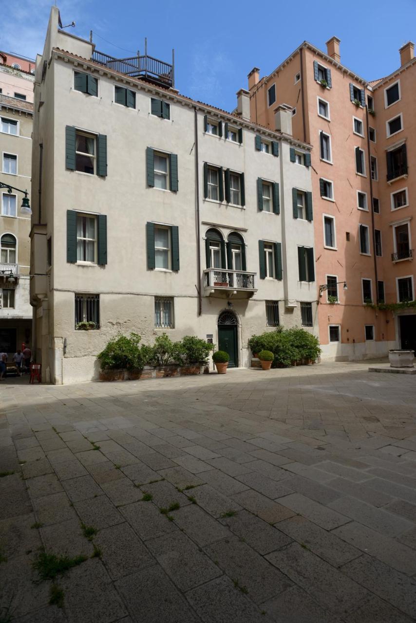 Corte Barozzi Venice Suites 1