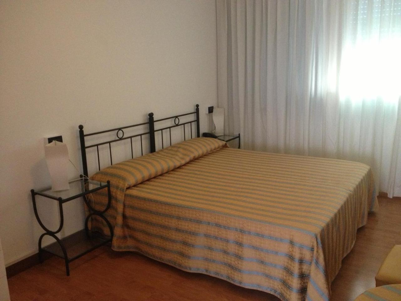 Guesthouse Alloggi Agli Artisti 1