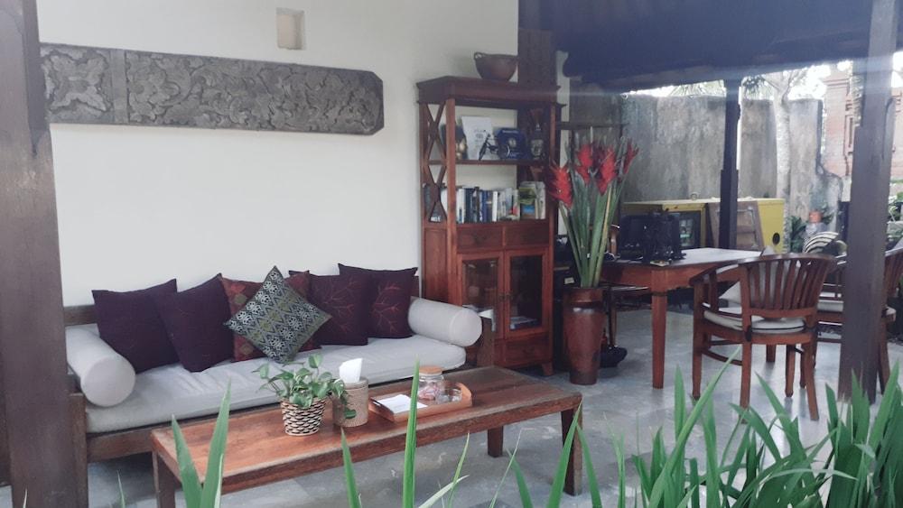 Motama Villa