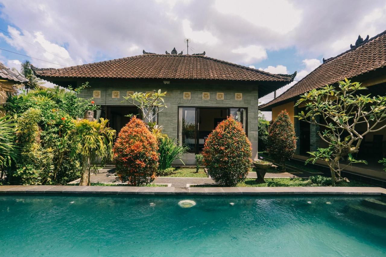 Puri Arta Villa 1