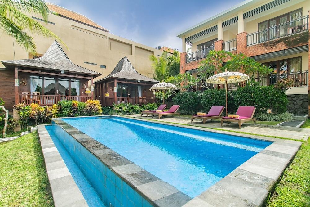 Buah Nagasari Cottages