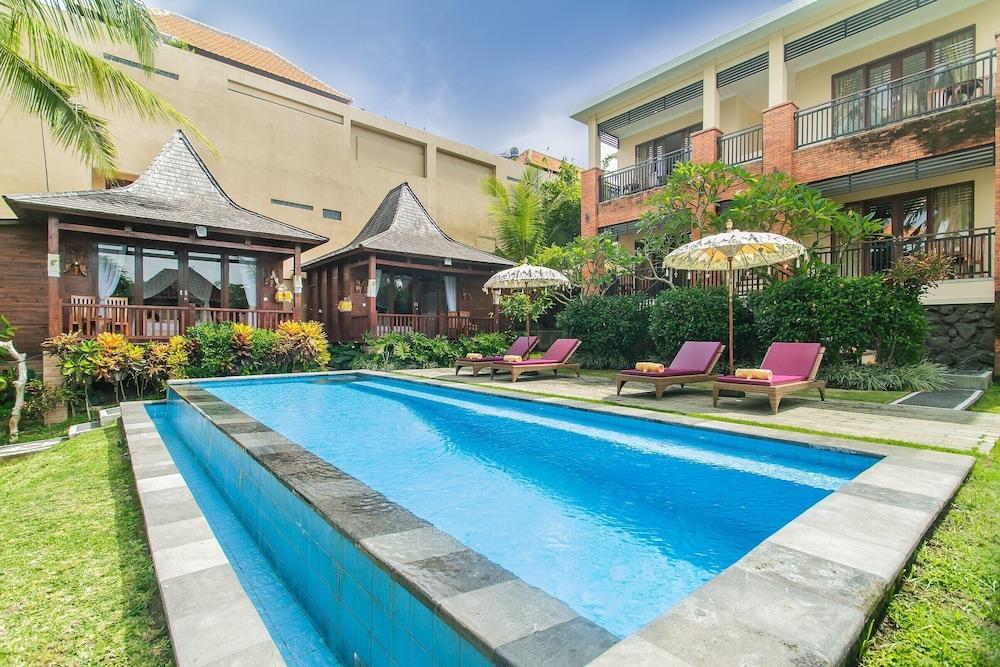 Buah Nagasari Cottages