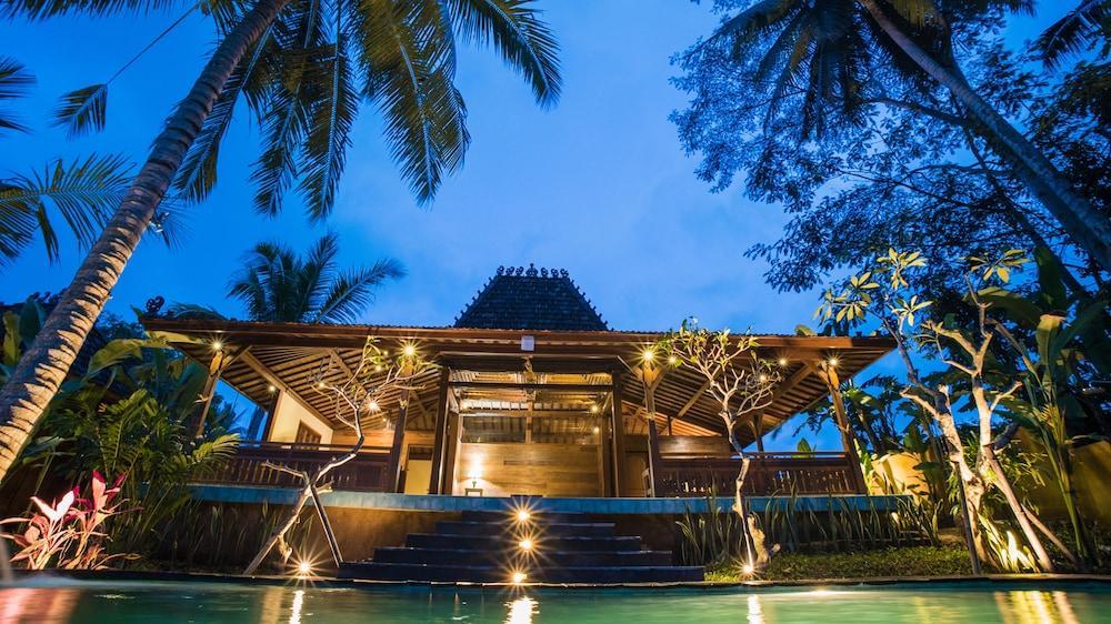 Sandana Ubud Vila