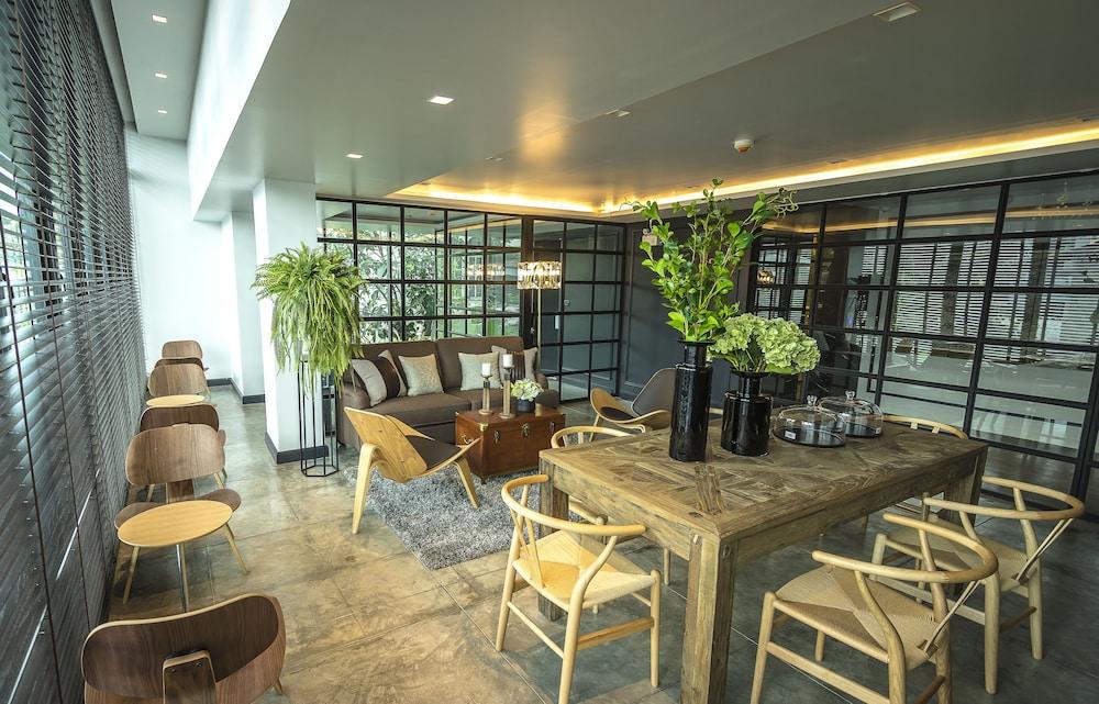 Apartelle Jatujak Hotel 2