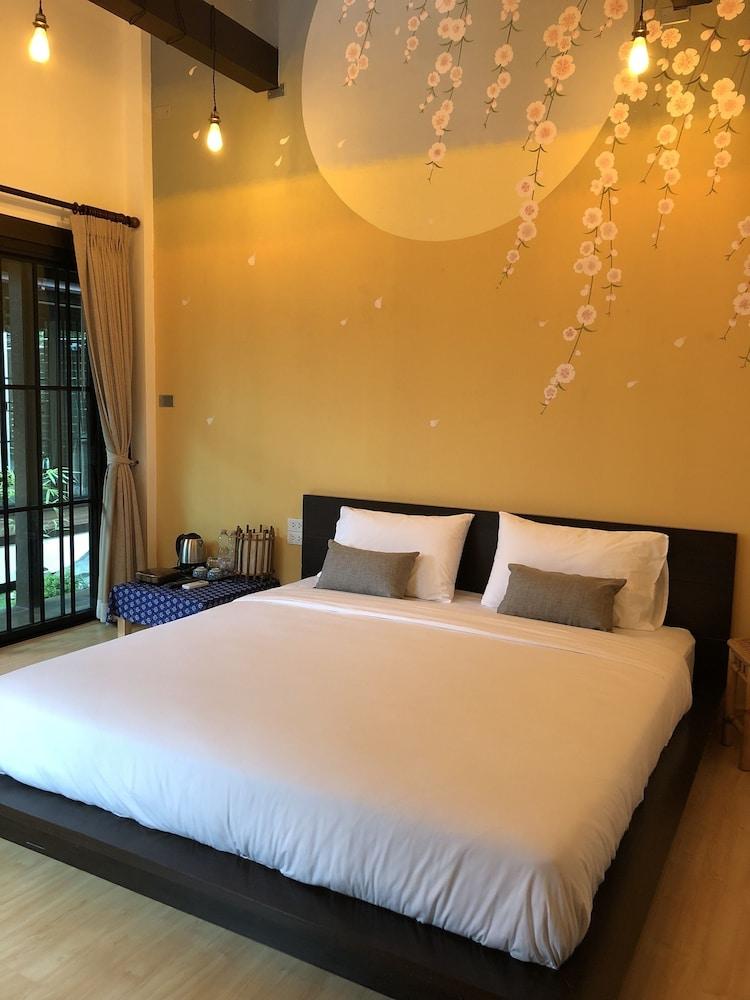 Aiims Tales Canal Boutique House