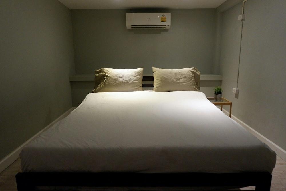 1989 Sukhumvit Bangkok Hostel 2