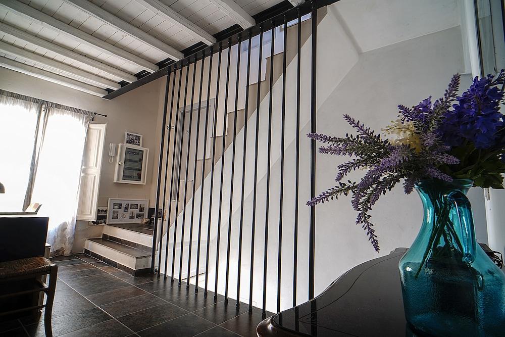 Lerux Bed & Breakfast 1