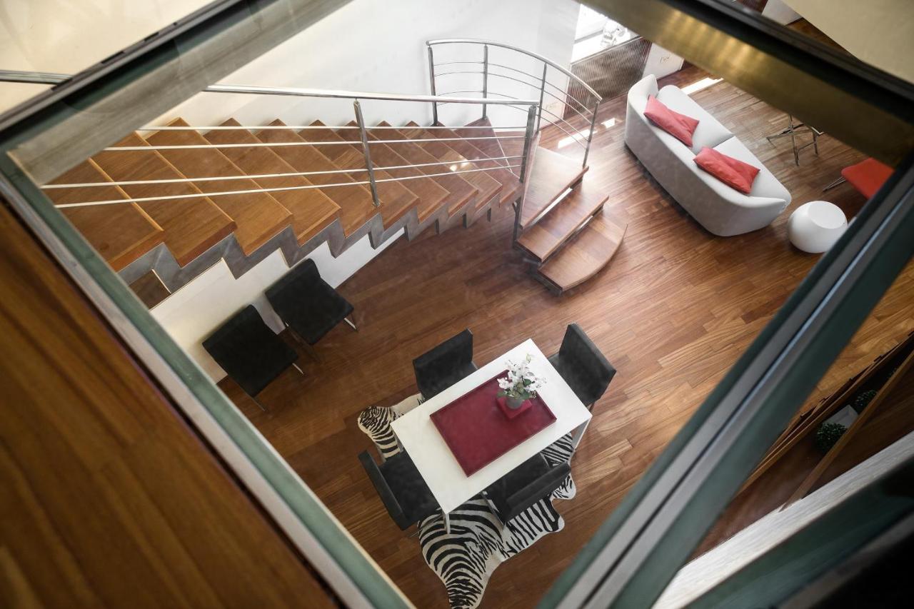 Lhp Suite Posillipo 2