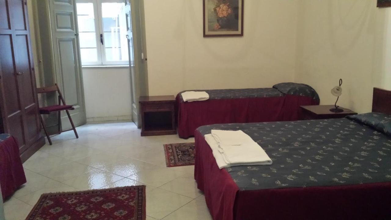 Miseria E Nobilta B & B