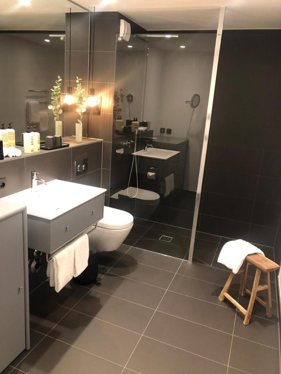 Timehouse Service Apartment 2