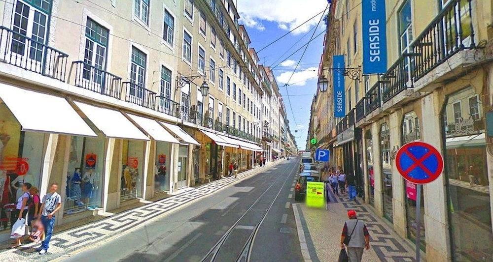 Lisbon Studios