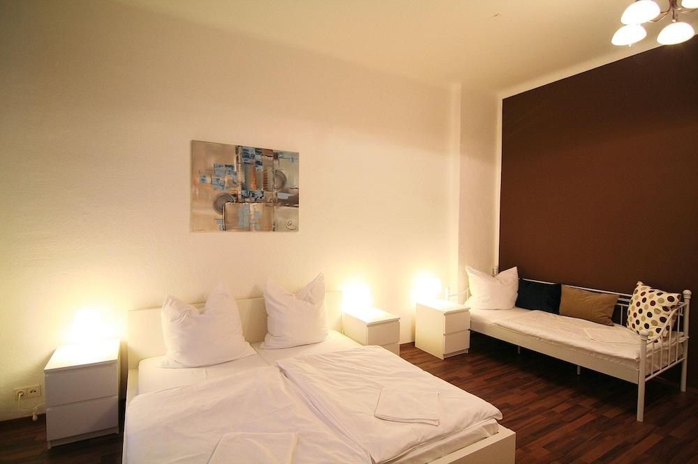 Apartment Berlin 1 1