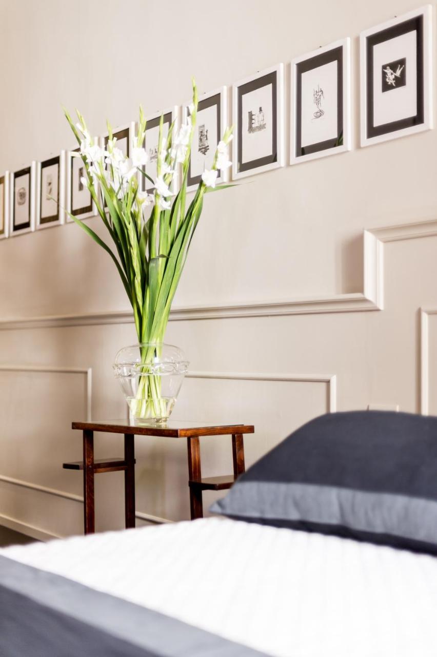 Arnobio Florence Suites 2