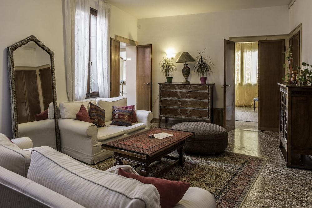 Boutique San Marco 2