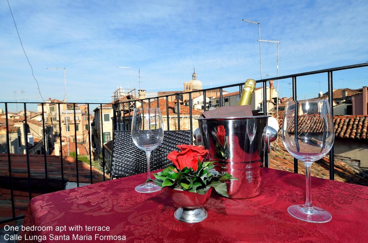 Charming Venice Apartments 2