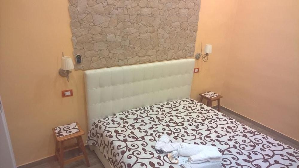 B&B Anny 1