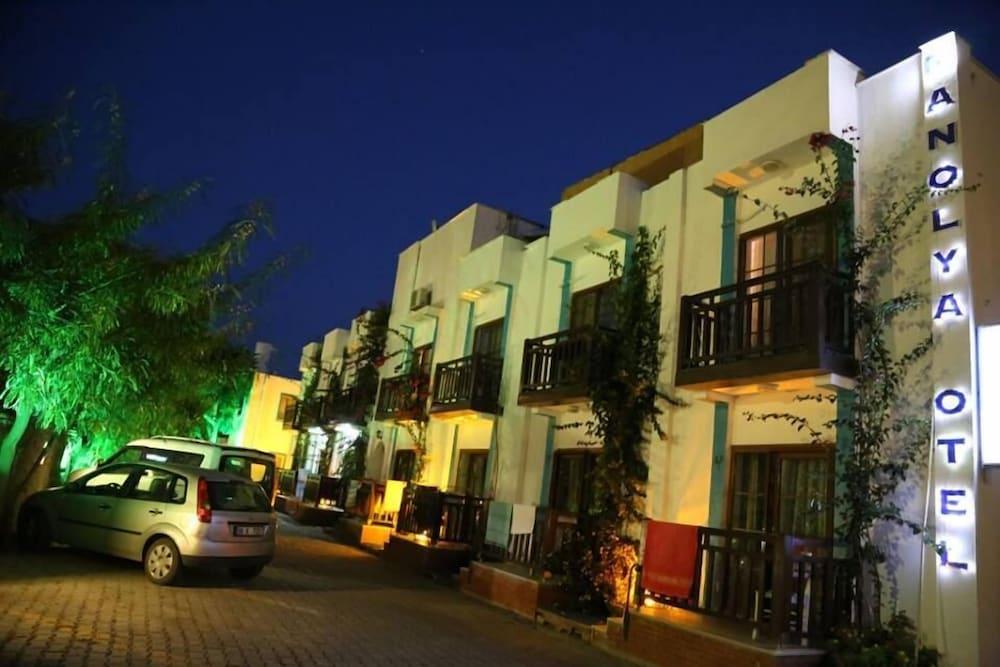 Manolya Hotel (Adults only)