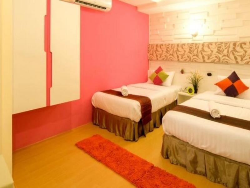 The Konnect Hotel 1