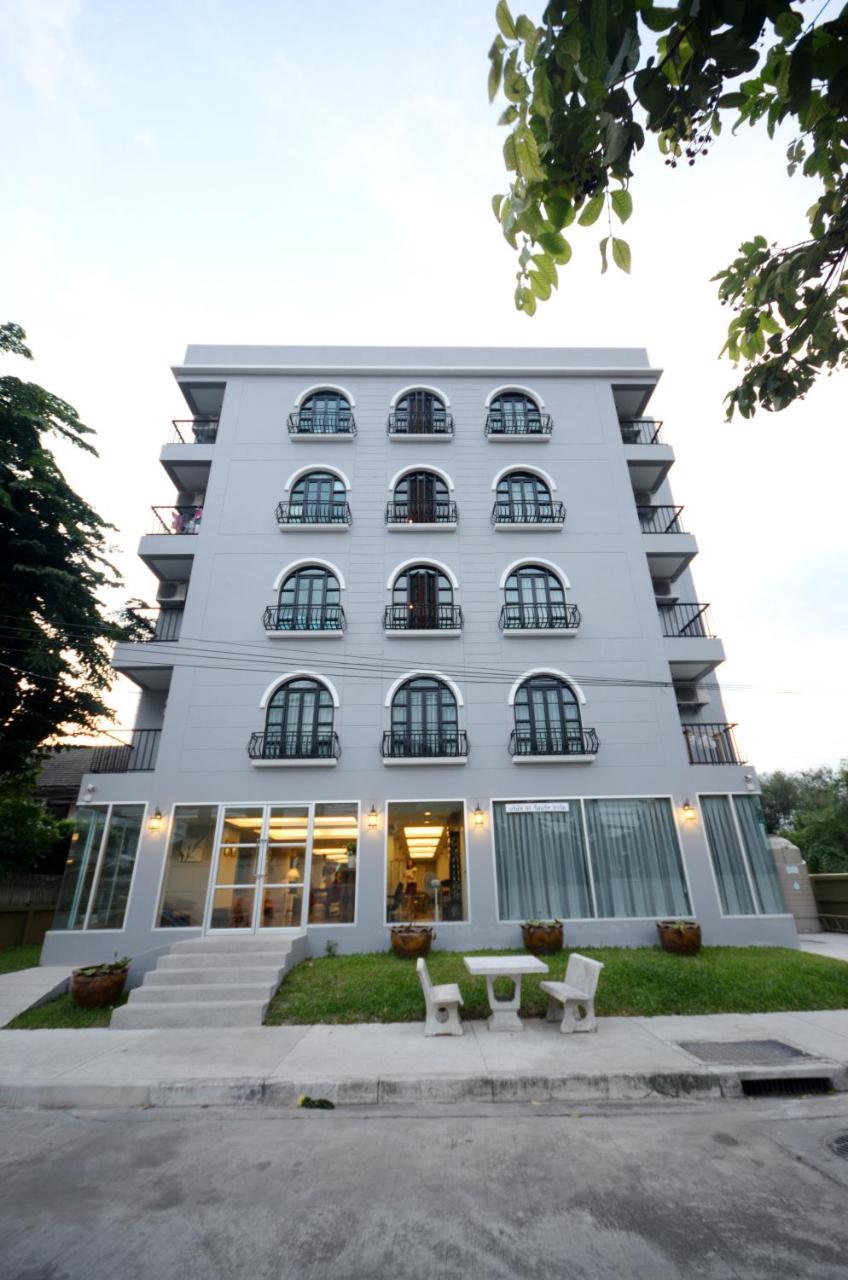 Resortel (Adults only)