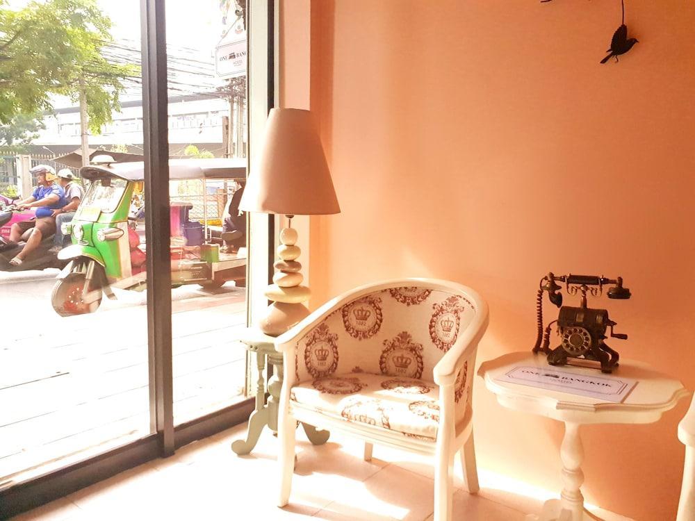 One Bangkok Hostel @Love District 2