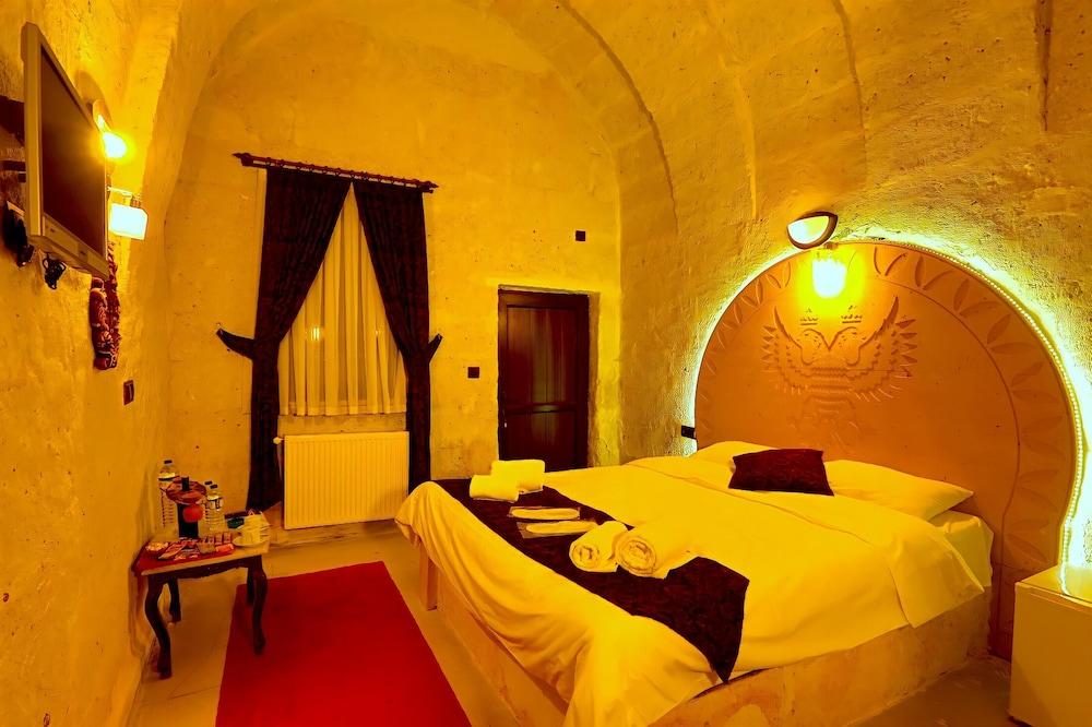 Sakli Cave House