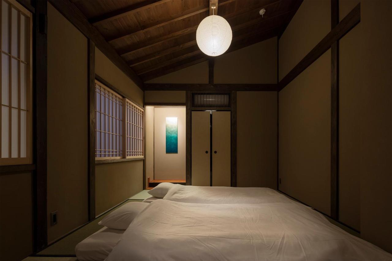 Choya Gosho-Minami