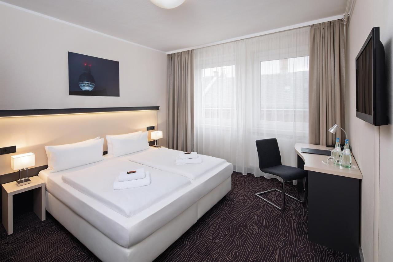Hotel Dietrich-Bonhoeffer-Haus (Adults only) 1