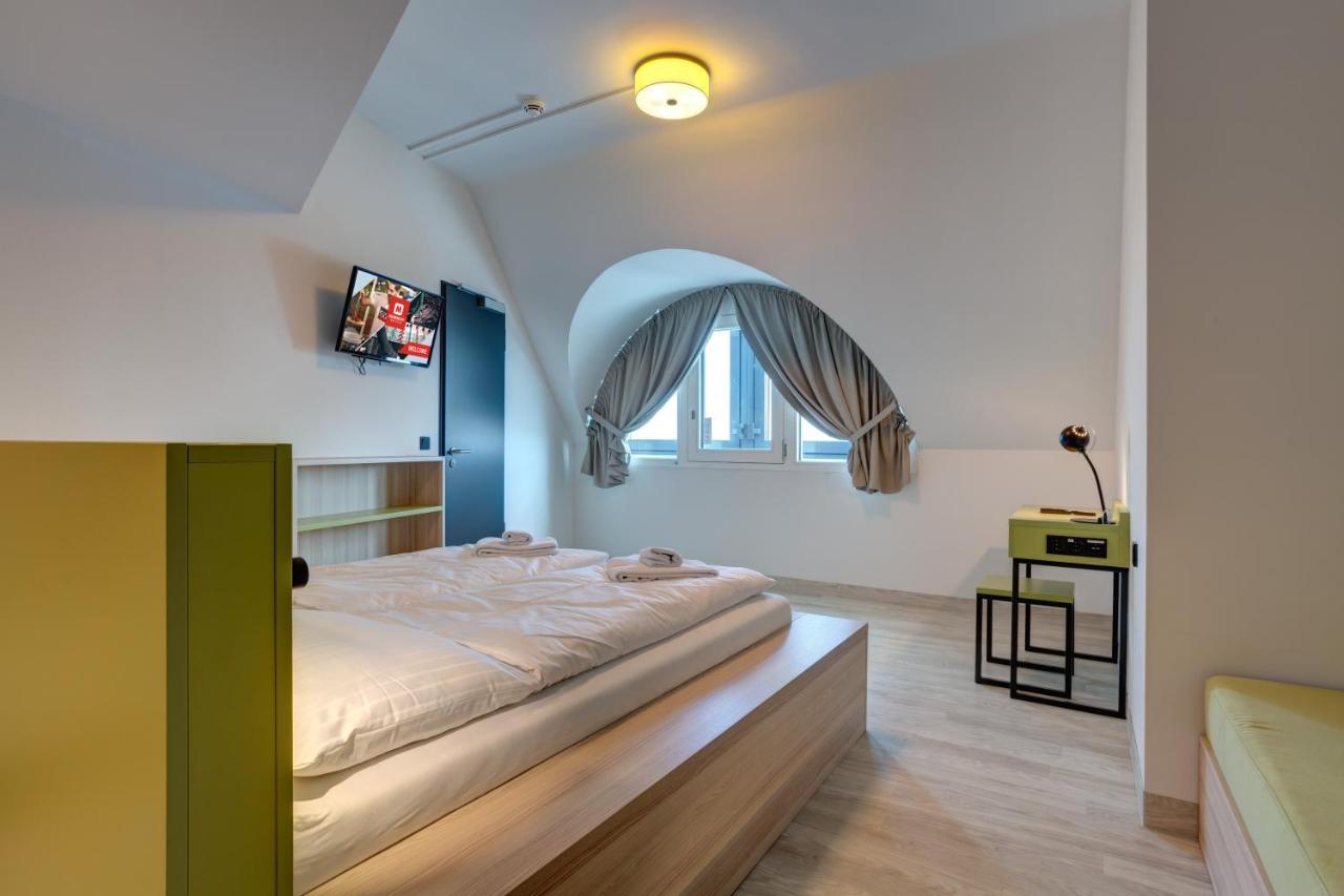 Meininger Hotel Munchen Olympiapark 1
