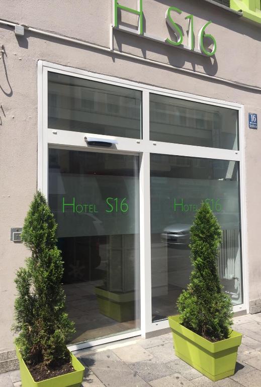 Hotel S16 1