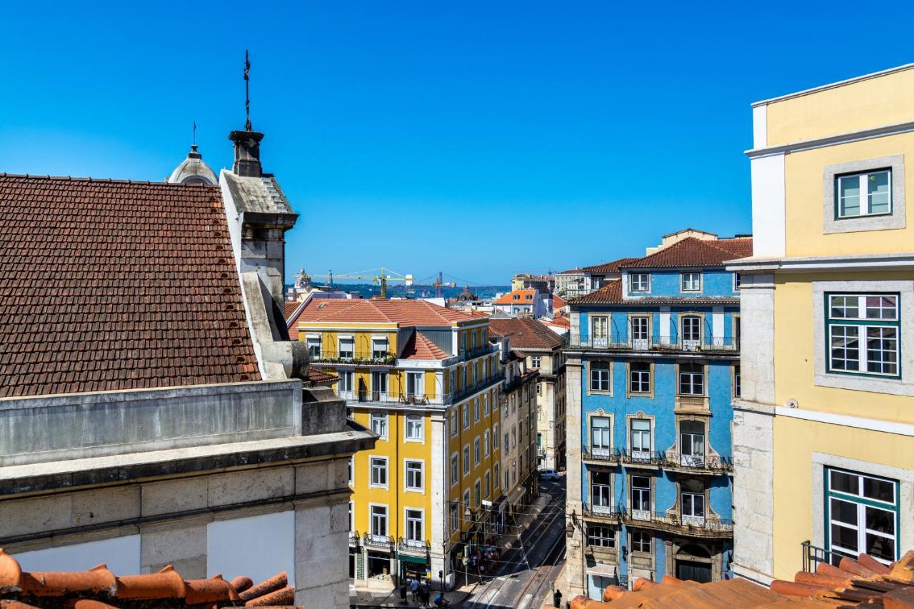 Lisbon Downtown Luxury Family Residence 1