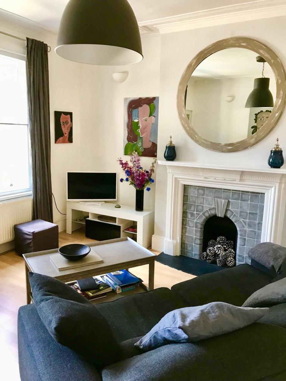 Trendy 2bd Flat in West Hampstead 1