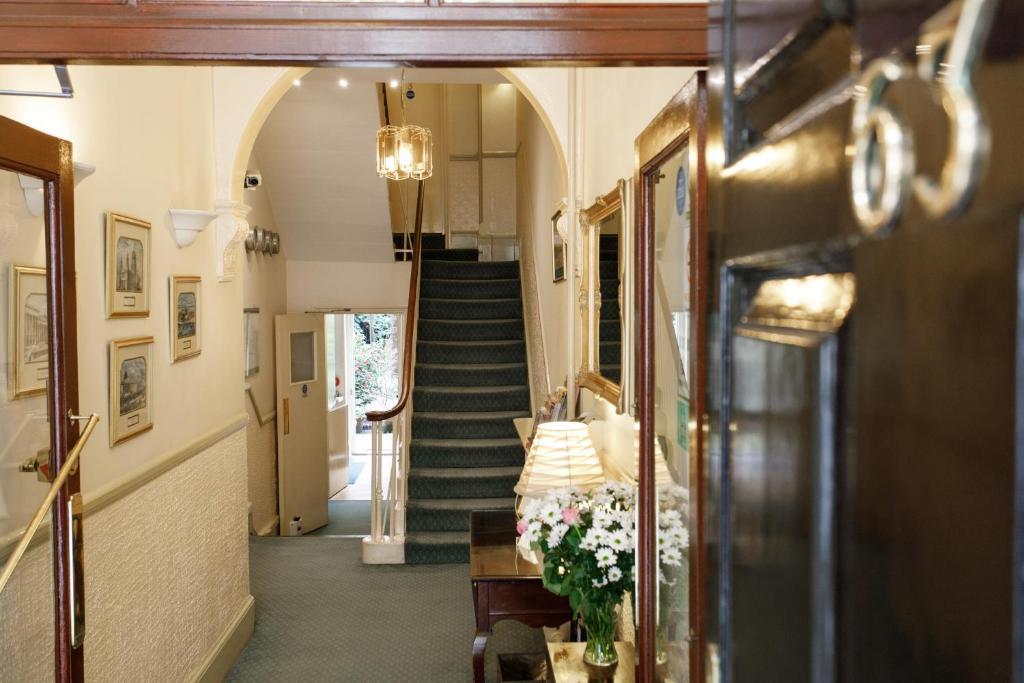 Jesmond Hotel 1