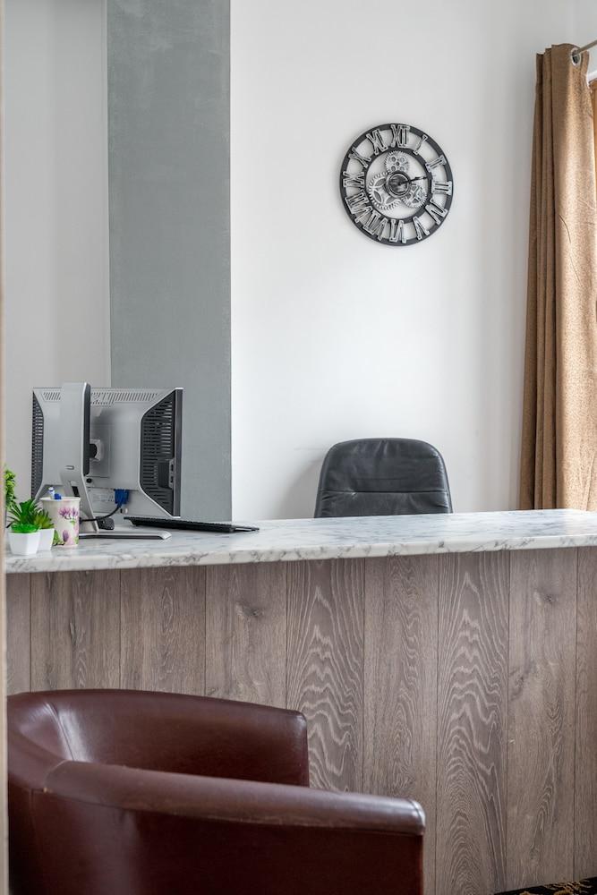 Isledon Hotel 2