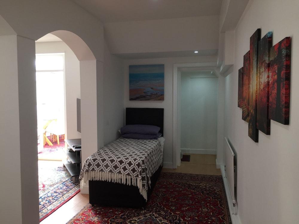Luxurious Apartment in Kensington & Chelsea 1