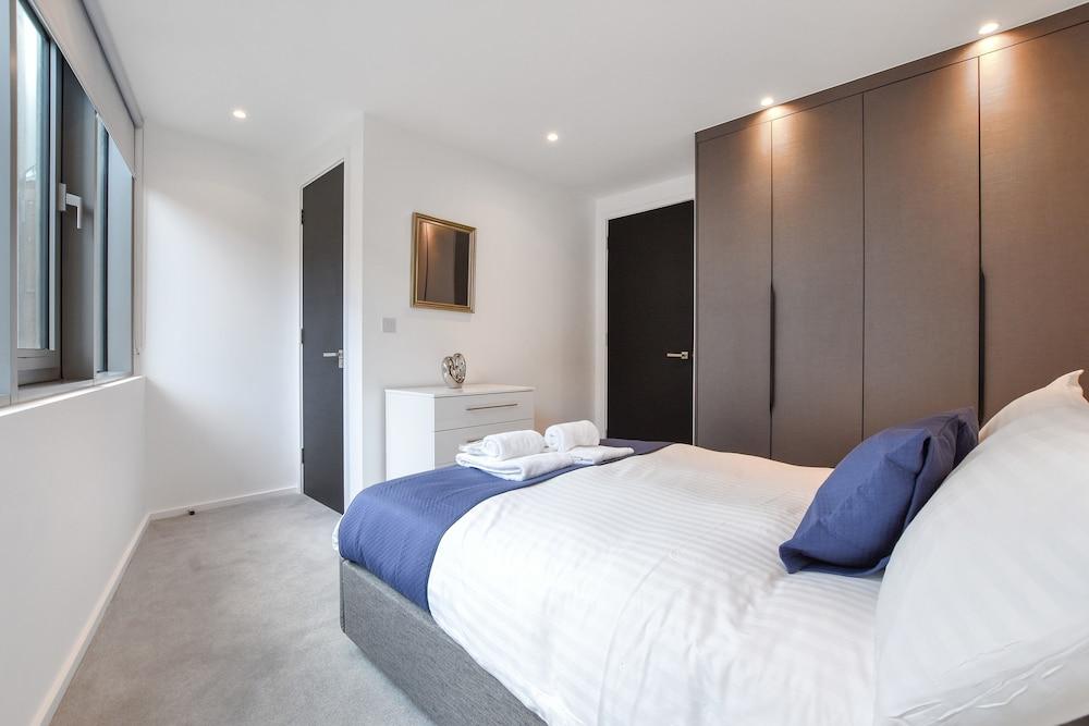 Hoxton by Servprop 1