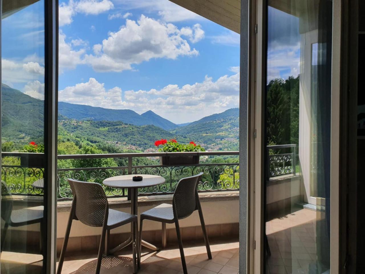 Rota Apartments (Adults only) 1