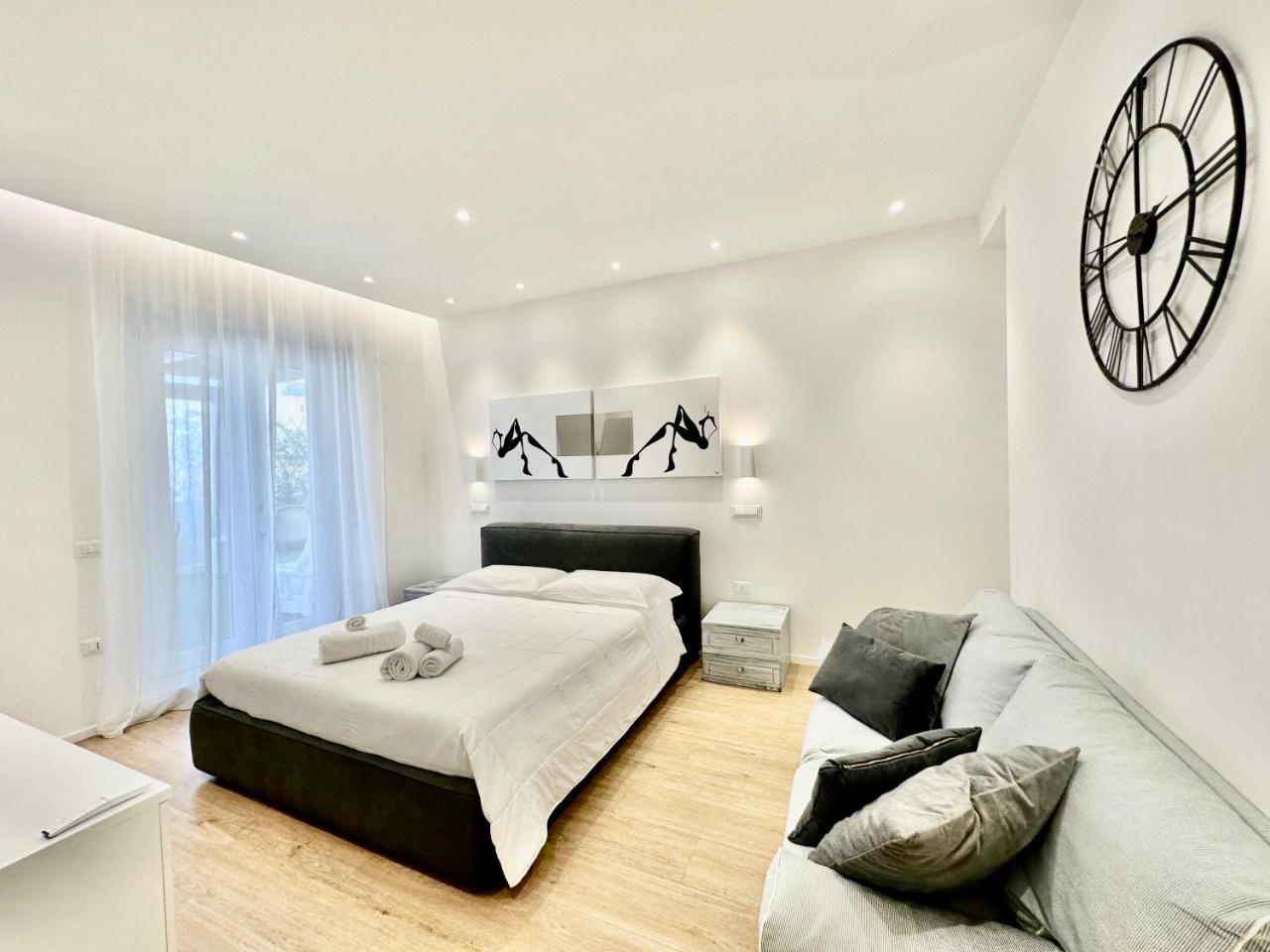 J&O' Luxury Suite