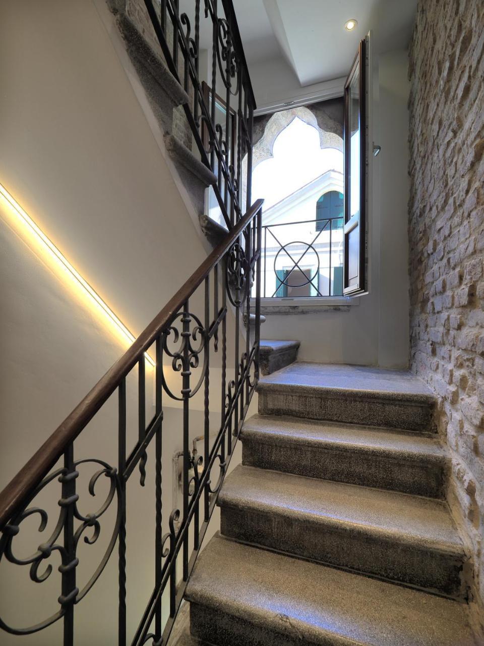 Majestic Rialto House 2