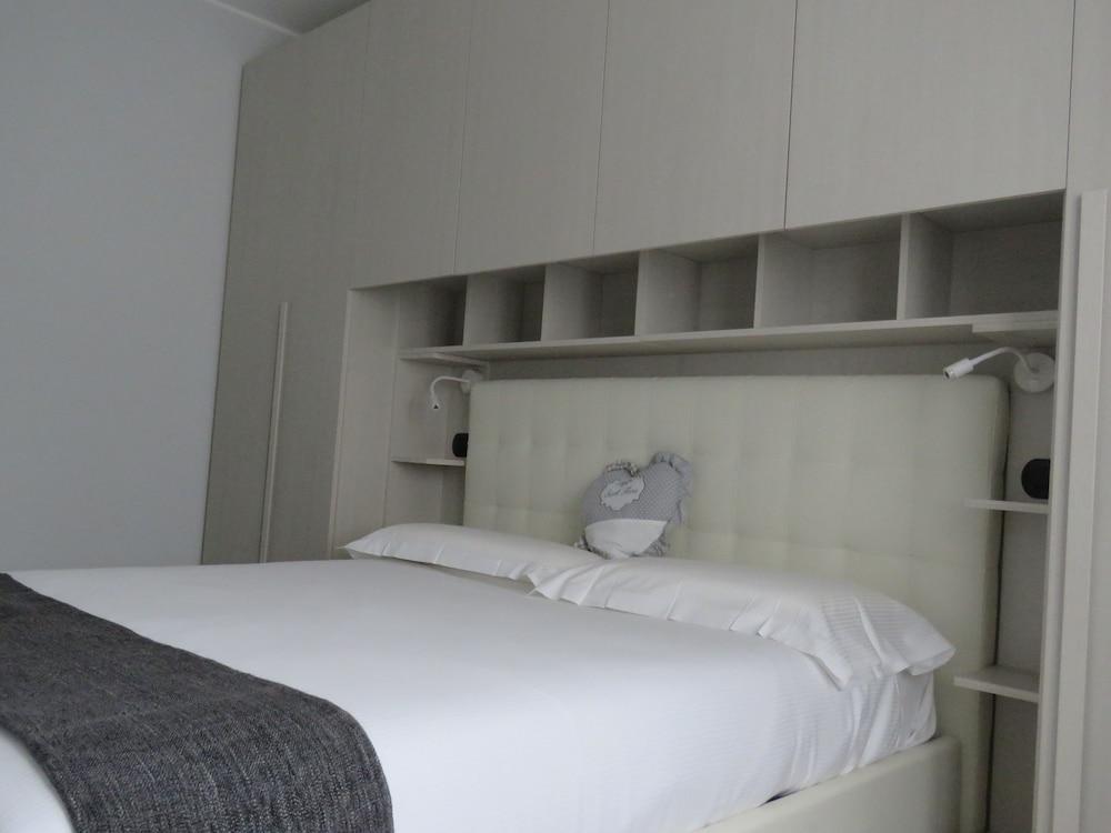 Lake Como Holiday Apartments 2