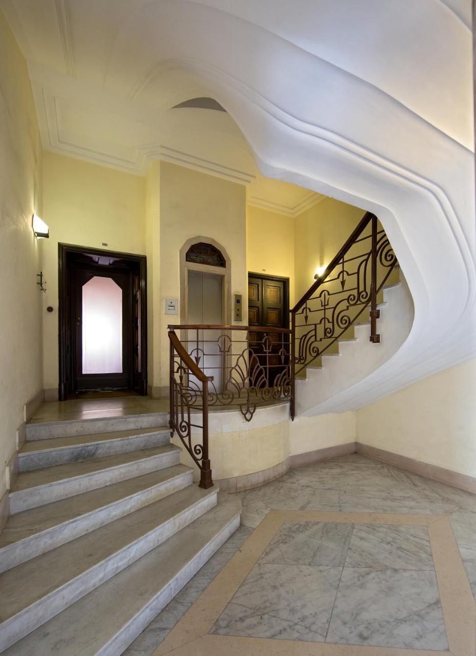 50 Suite B&B 1