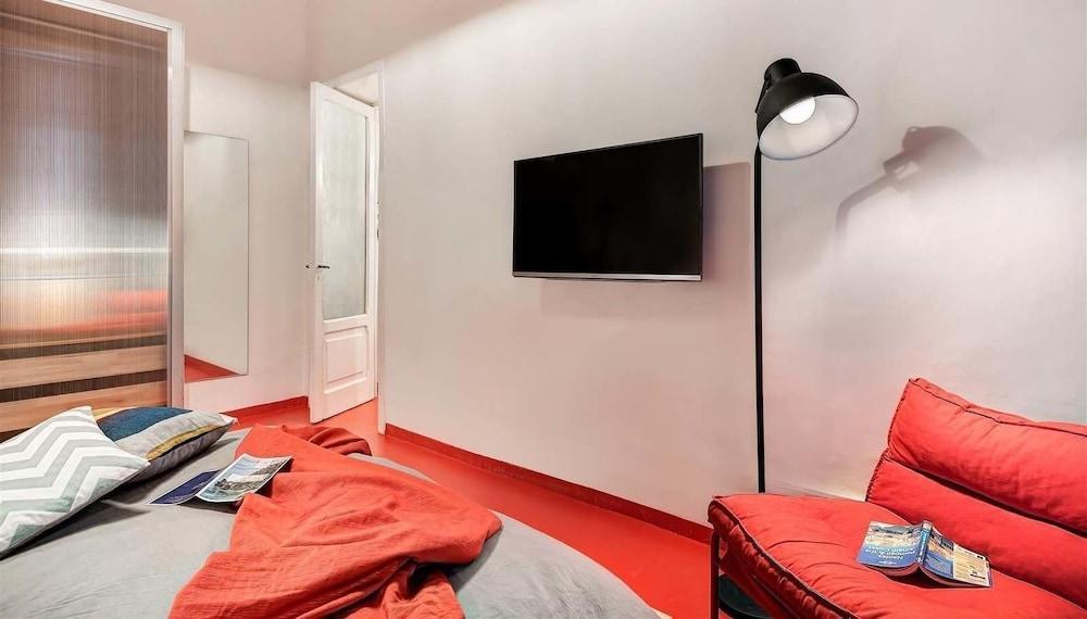 Nilo's Apartment 2