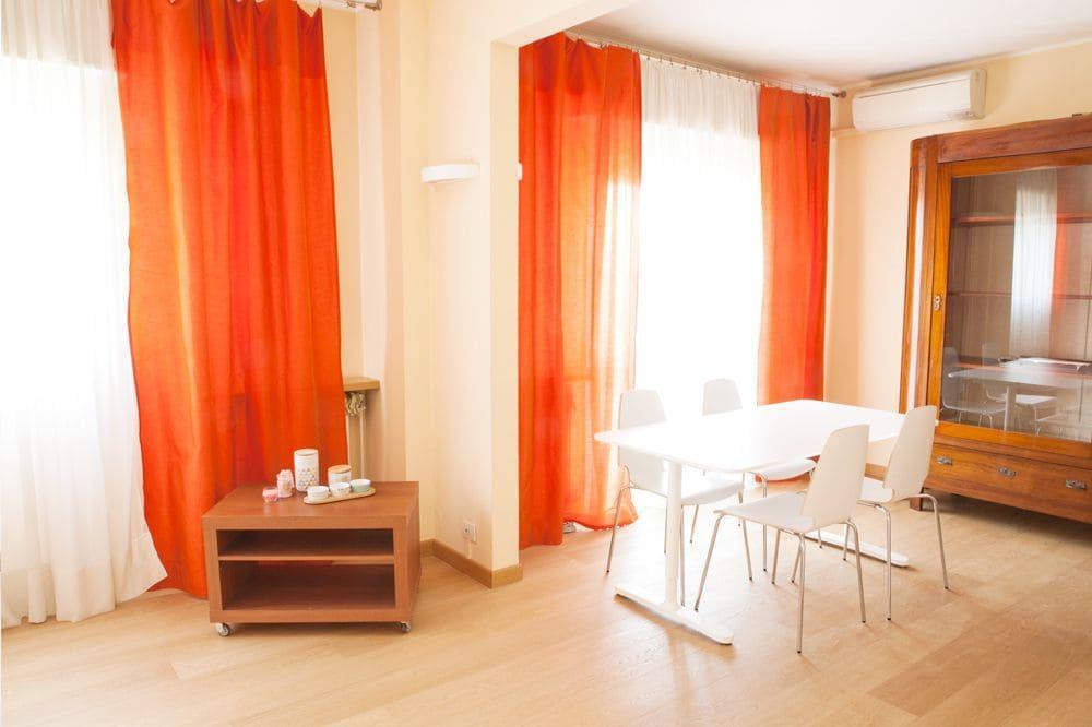 Alessia's Flat - Bright And Spacious