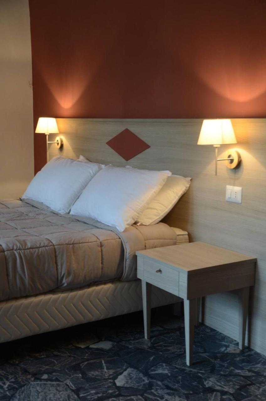 Kalie Rooms