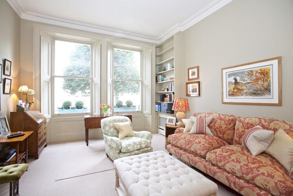 A Place Like Home - Elegant Flat in South Kensington