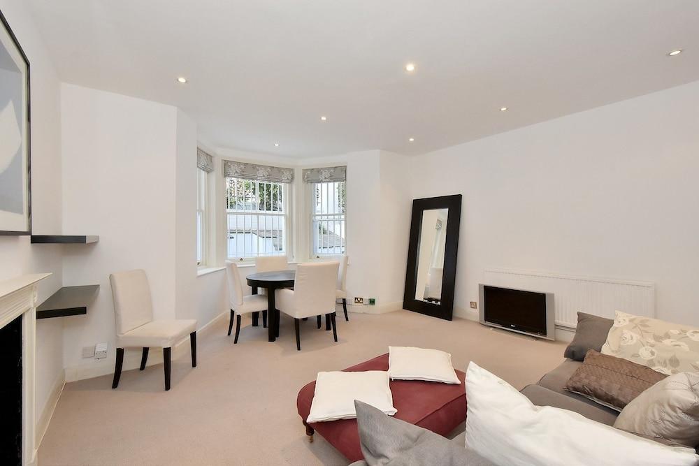 Belgravia Apartments - Cathcart Road