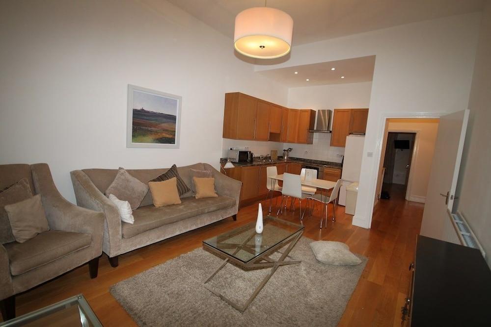 Belgravia Apartments - Gloucester Road
