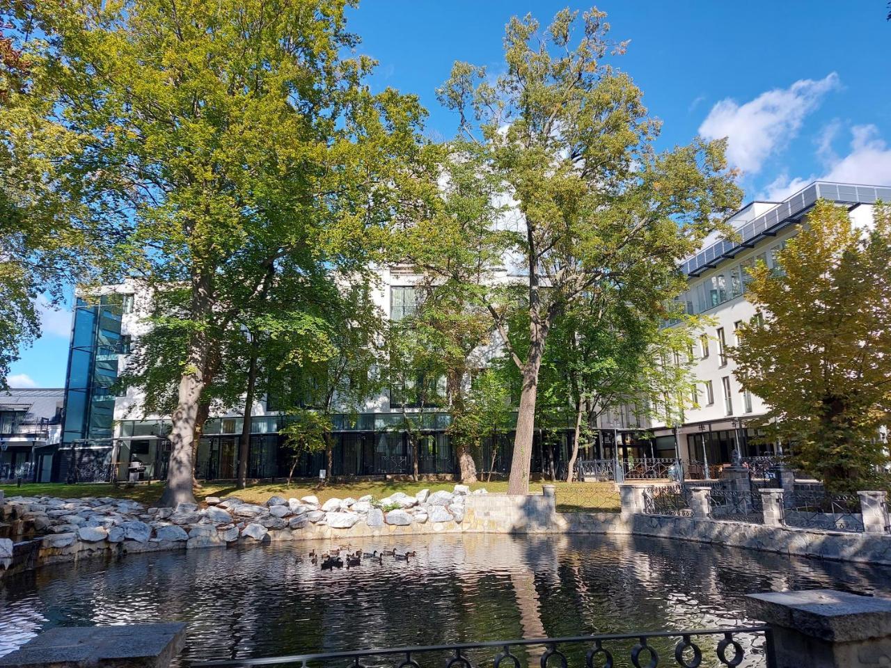 Gartenhotel Altmannsdorf Hotel 1