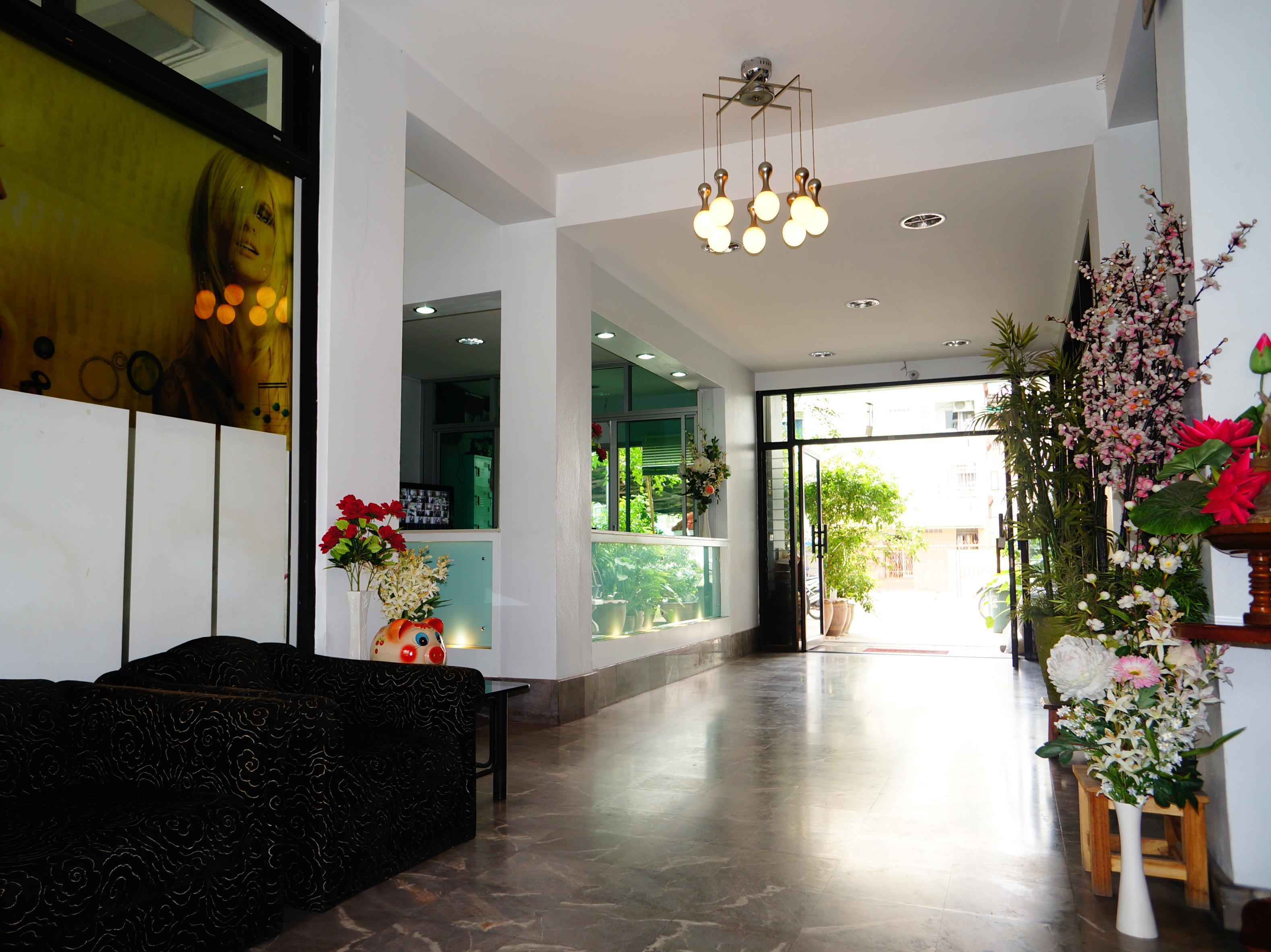 Baan Kaew Mansion 2