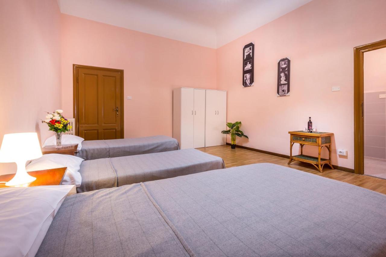 Rooms77 Florence 1